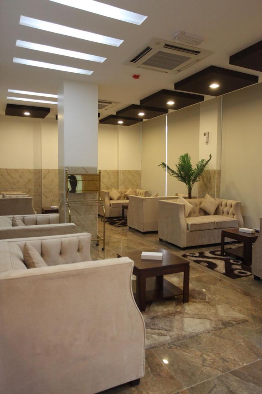 Almanzel Hotel Apartments 무스카트 외부 사진