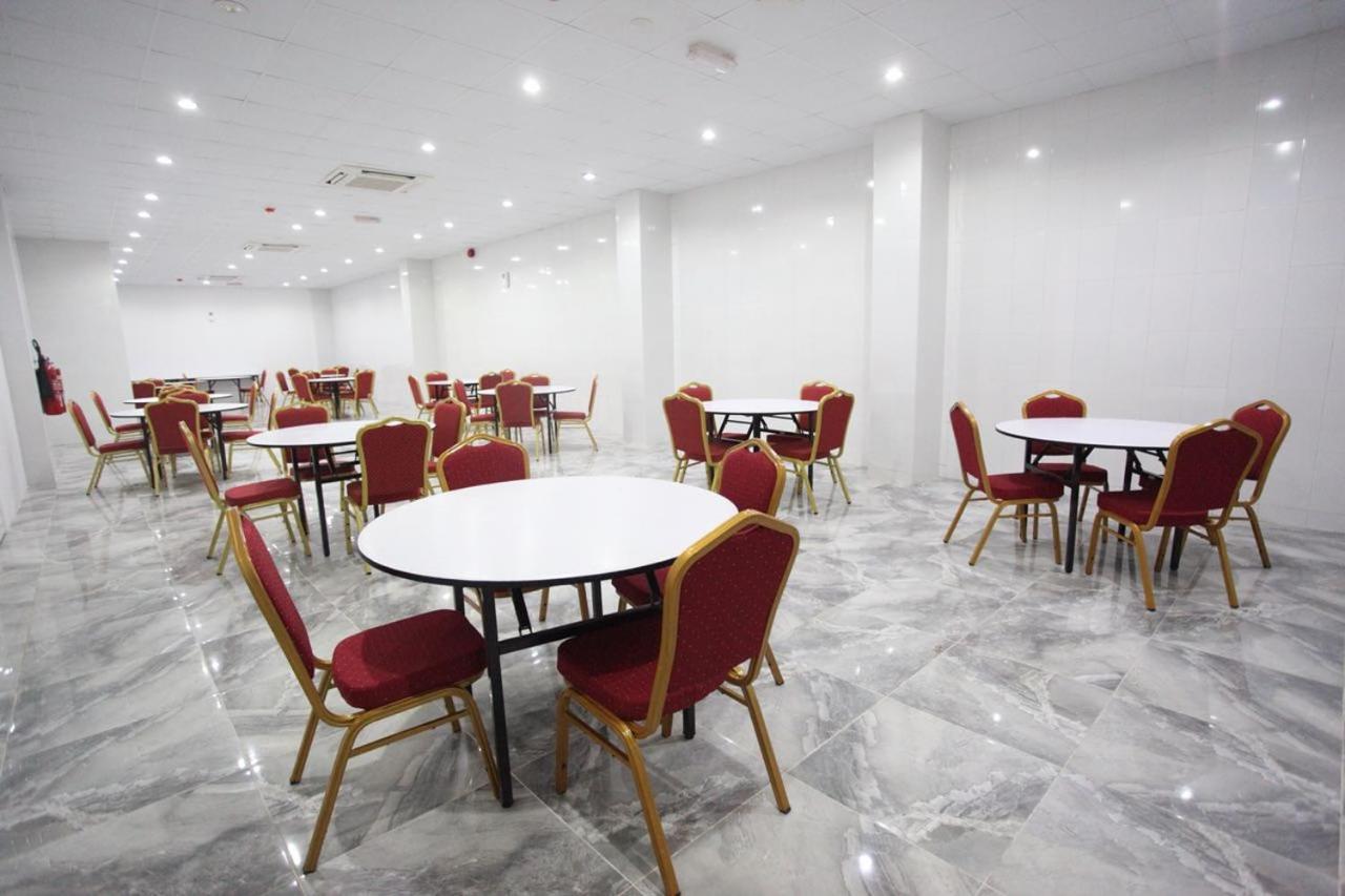 Almanzel Hotel Apartments 무스카트 외부 사진