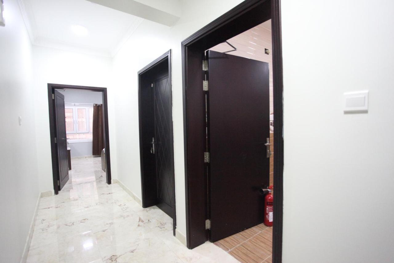 Almanzel Hotel Apartments 무스카트 외부 사진